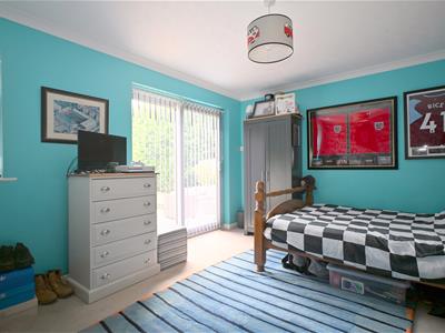 Picture 11
